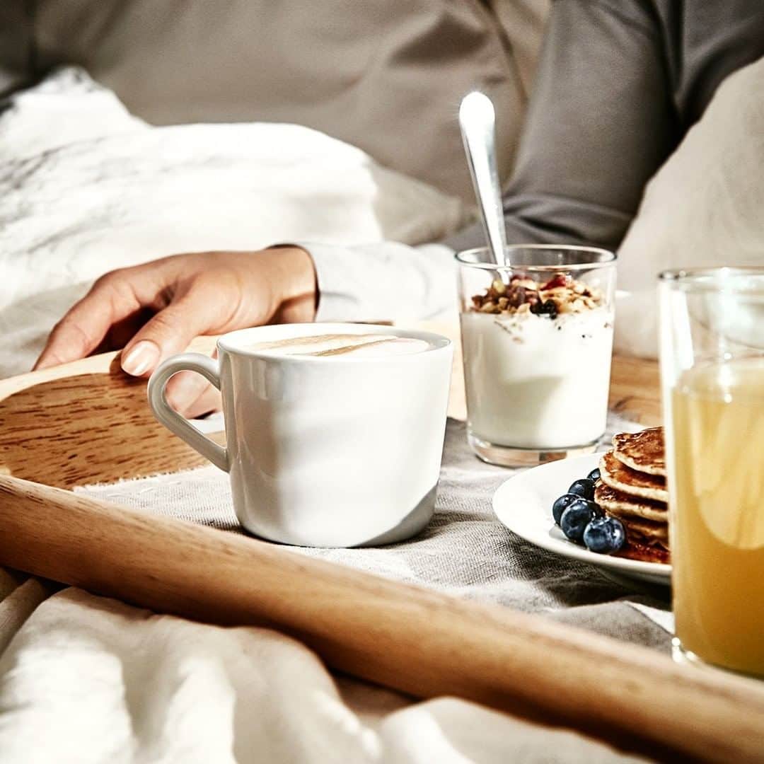 IKEA USAさんのインスタグラム写真 - (IKEA USAInstagram)「Slow down, make the morning last. Enjoy one more cup of coffee or tea before the work day starts. Explore our tea and coffee accessories at link in bio.」5月8日 23時00分 - ikeausa