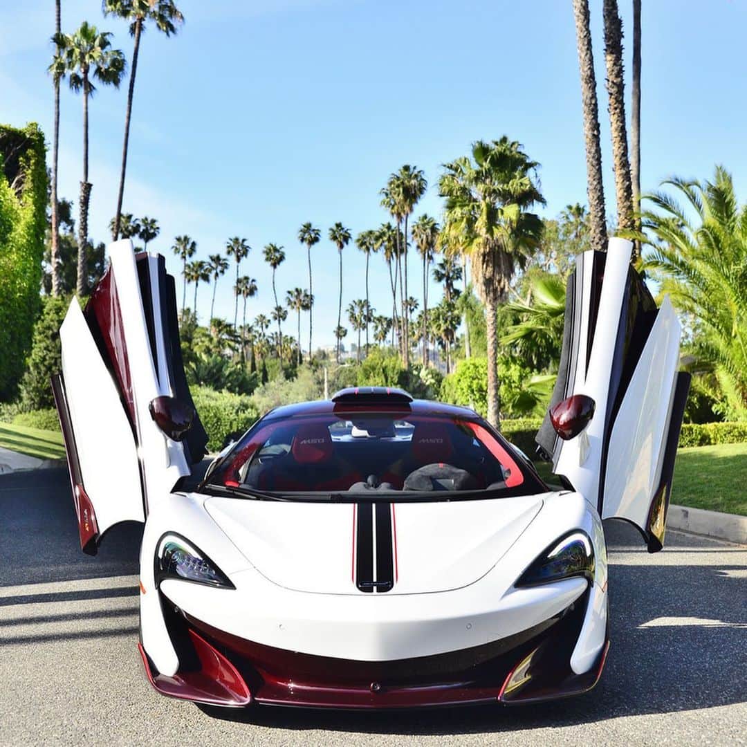 Dirk A. Productionsのインスタグラム：「🔥READY TO BE YOURS 1 of 1 2019 McLaren 600LT Brand New Red Carbon Fiber MSO Factory Built Extremely High Spec’d Senna Race Seats Rare Roof Scoop Option INTERESTED? DM or TEXT (424) 256-6861」