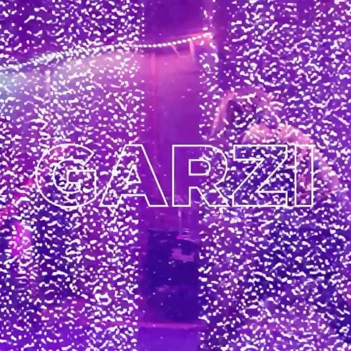ジョン・フェルドマンのインスタグラム：「I’m so proud of this EP. @garzi you are a legend and thank you for letting me be a part of it! @bignoise @travisbarker @nickgross link in bio! OUT NOW」