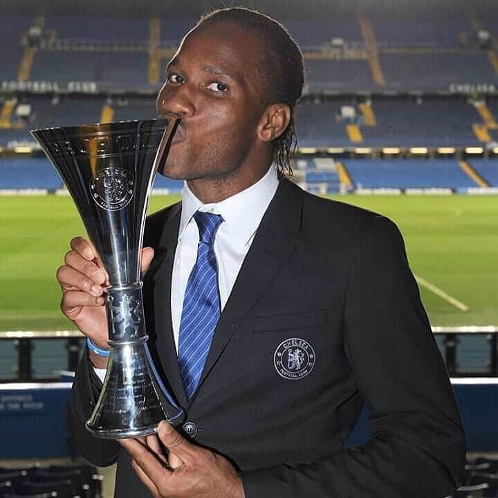 ディディエ・ドログバのインスタグラム：「Avec la manière @chelseafc 💙」