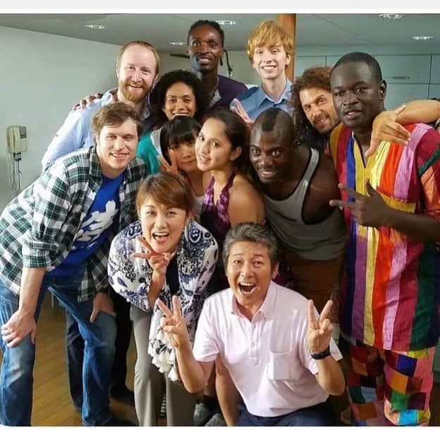 ボビー・オロゴンのインスタグラム：「Japan 愛、この映画近々DVDか？」