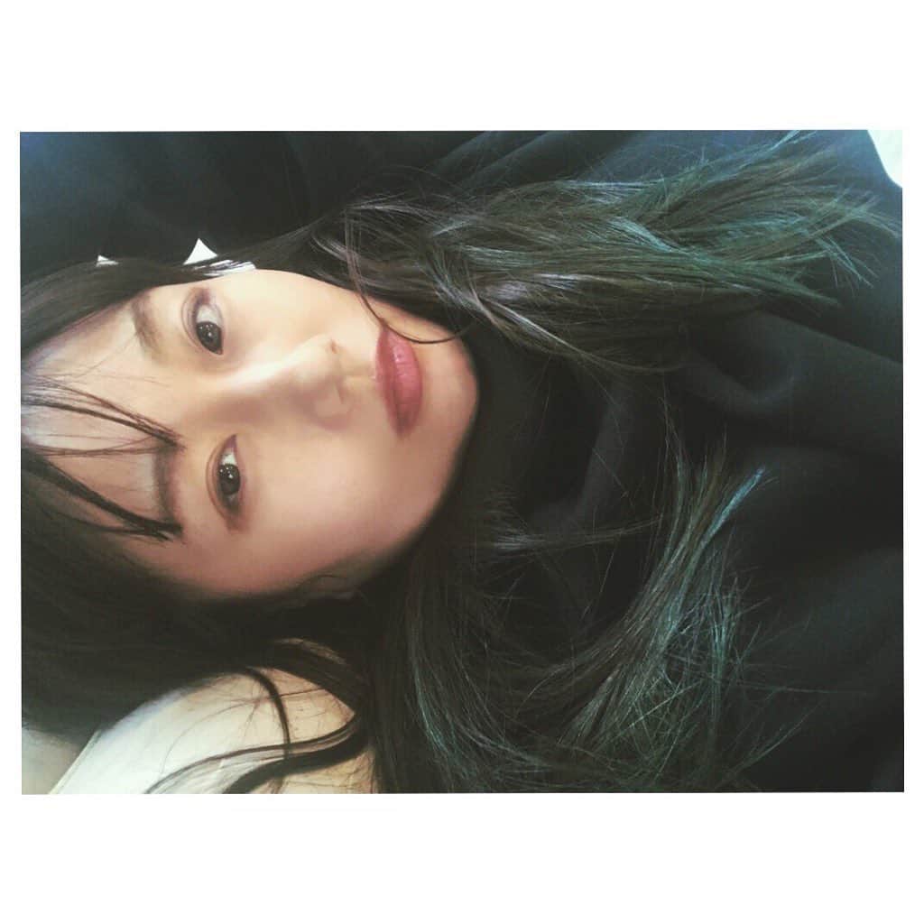 大塚愛さんのインスタグラム写真 - (大塚愛Instagram)「髪にみどりを。  AIO　　#green #hair #haircolor」5月9日 9時24分 - aiotsuka_official