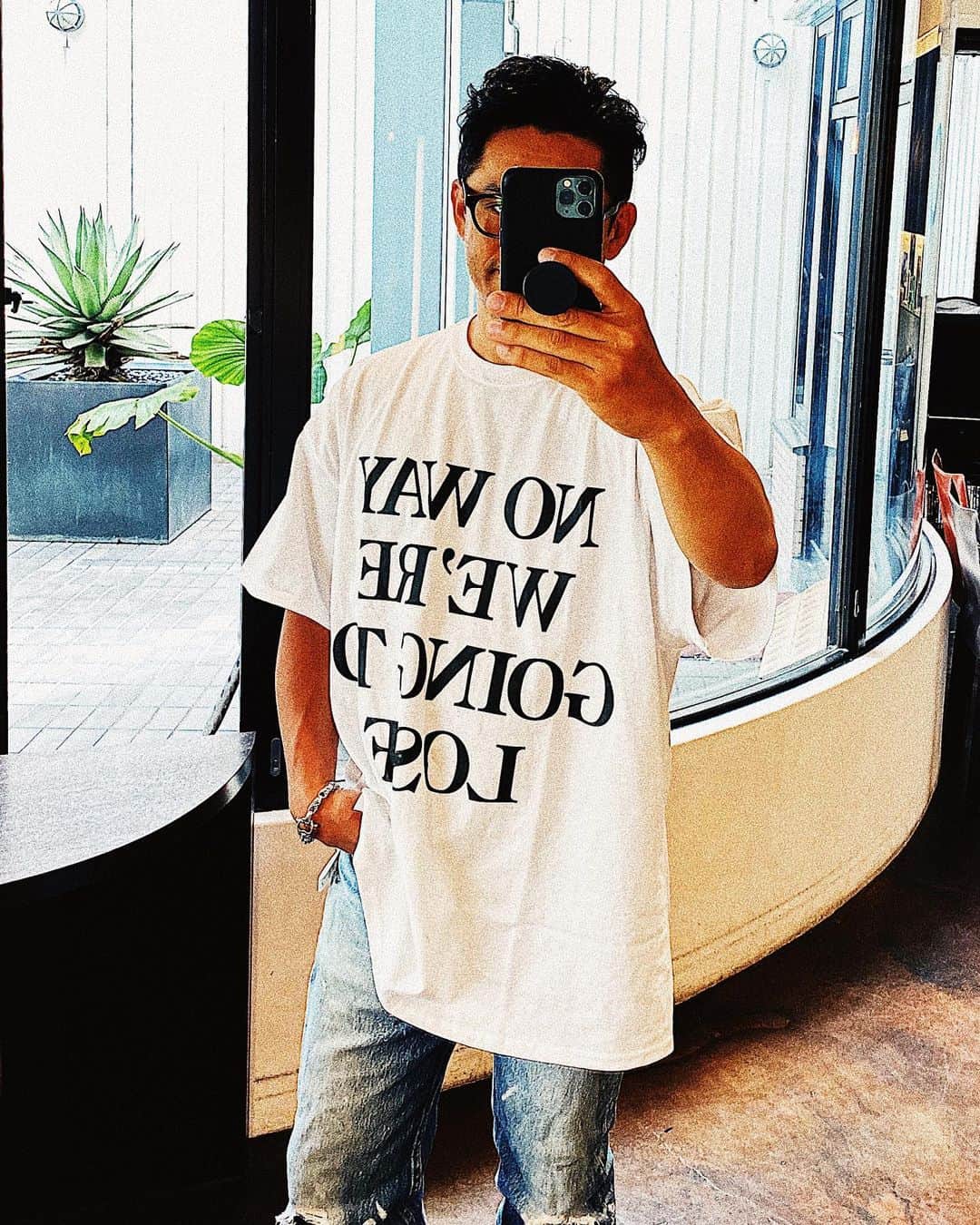 青木大輔のインスタグラム：「#white  #levis #501xx」