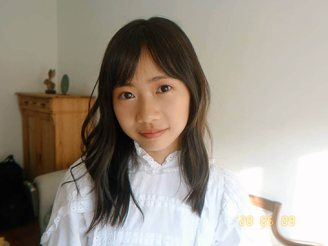 石田亜佑美さんのインスタグラム写真 - (石田亜佑美Instagram)「. . ほまたん 15歳の誕生日 おめでとう✨ . モーニング娘。と出会ってくれて ありがとう ほまたんに出会えて嬉しいです . . ファンの皆さま これからも見守っていてね . #岡村ほまれ  #ほまたん #ほまちゃん #15歳 #誕生日 #8歳差 #私も加入したときは14歳でした… #morningmusume20 #モーニング娘20 #石田亜佑美」5月9日 21時12分 - ayumi_ishida.official