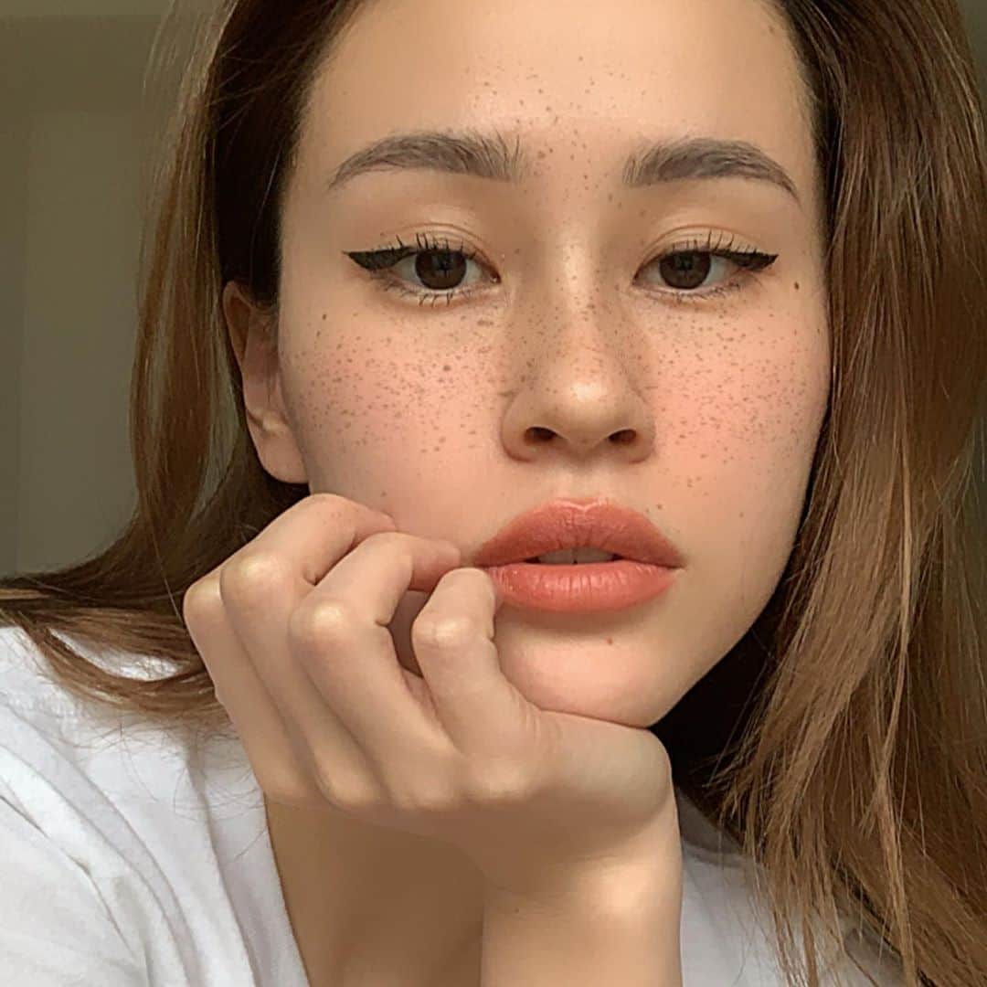 安田唯のインスタグラム：「#Freckle 🍼💕」