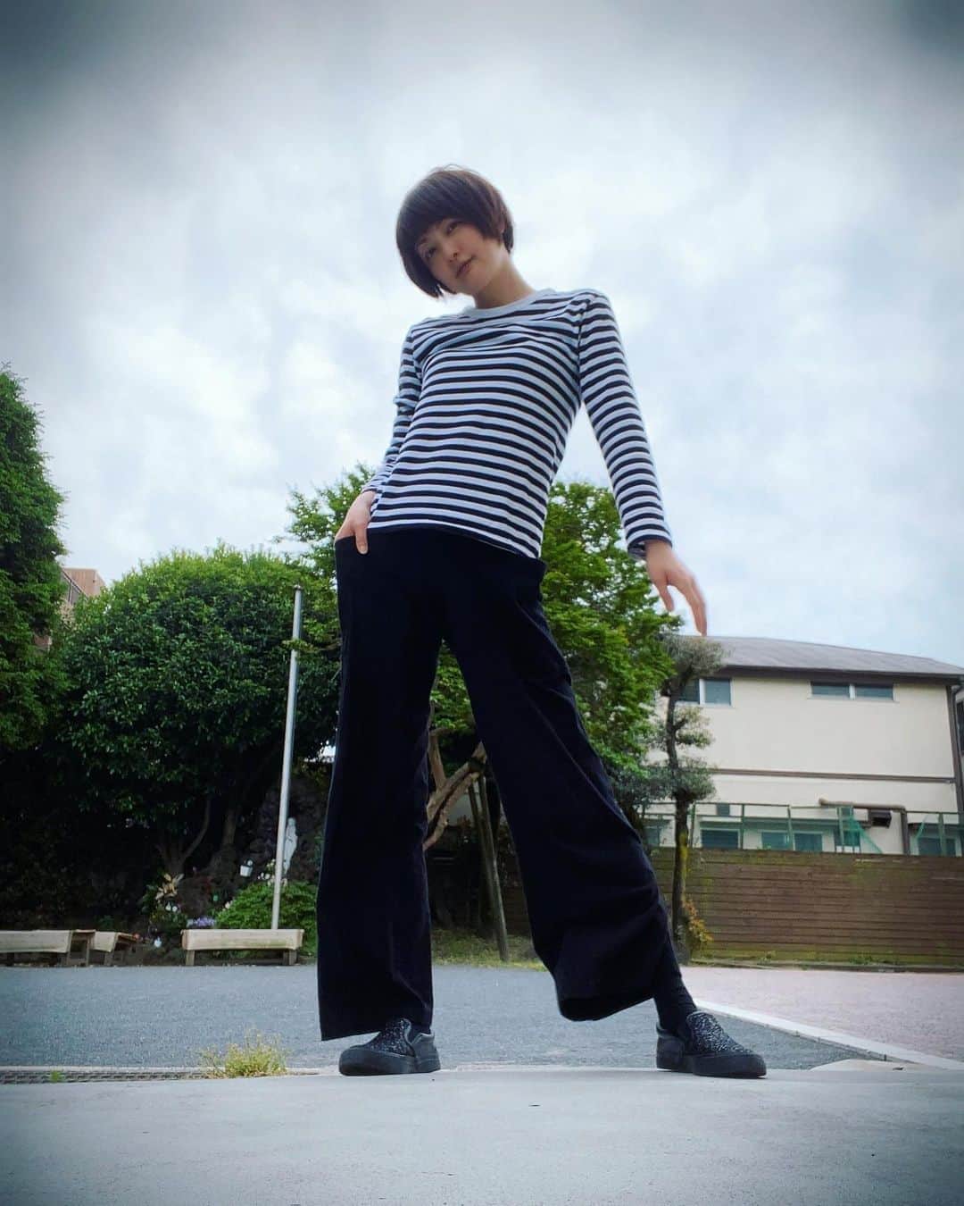 野本かりあのインスタグラム：「意識せずに、ゴルチエ風になってた本日。 #野本かりあ」