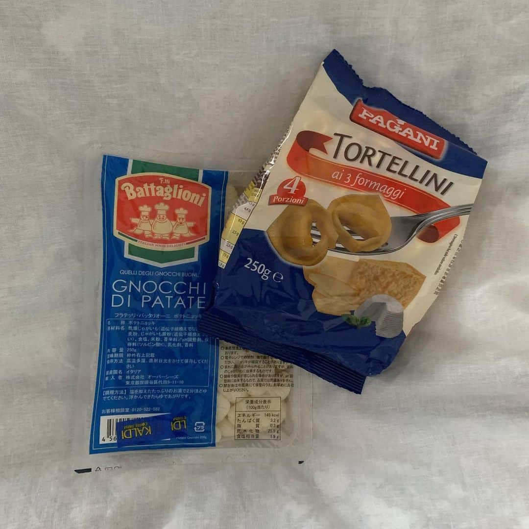 和田えりかさんのインスタグラム写真 - (和田えりかInstagram)「今日は、、TORTELLNI食べる🥠🧀🥣」5月9日 17時22分 - _wadaerika