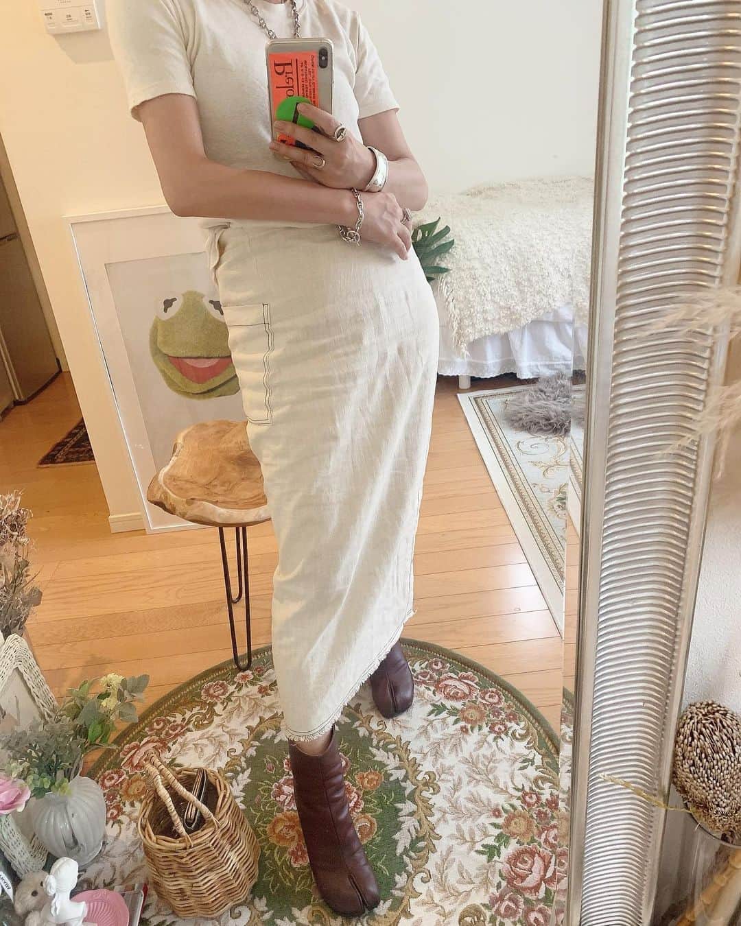 Naomiのインスタグラム：「🐸👢🐻 #Margiela#tabiboots#ootd#stayhome  #マルジェラ」