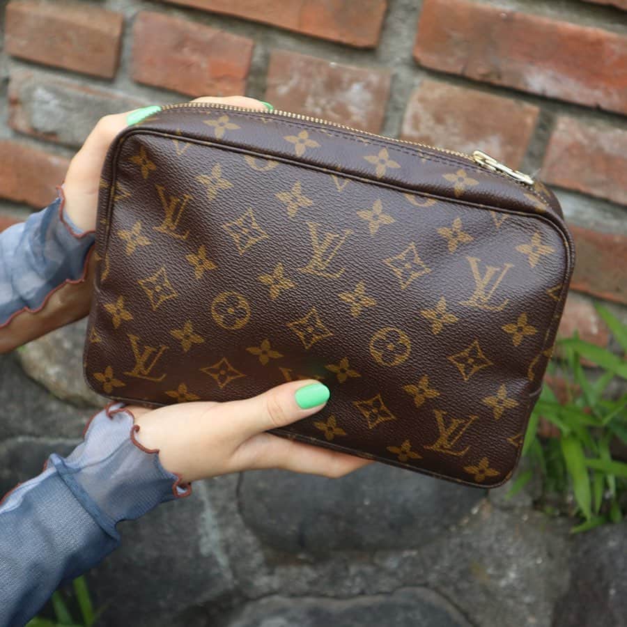 Vintage Brand Boutique AMOREさんのインスタグラム写真 - (Vintage Brand Boutique AMOREInstagram)「Louis Vuitton Trousse Toilette23.  This item is only available at the store but we accept orders by DM. Please DM us if you are interested in the item!  #amoretokyo #amorevintage #amoregentleman #vintagelouisvuitton #ヴィンテージルイヴィトン」5月9日 19時52分 - amore_tokyo