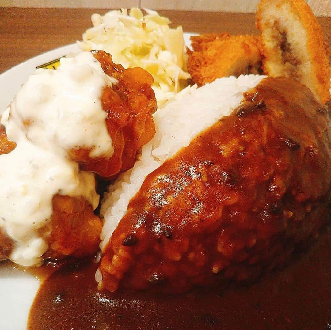 チキン南蛮カレーのルウ王子のグルメインスタ