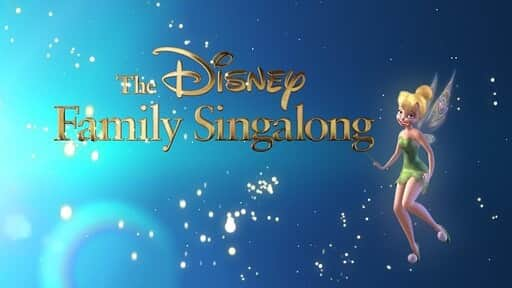 ルーカス・グラビールのインスタグラム：「Tomorrow!!! (8/7 central) Put on your favorite sweatpants (it's ok they're dirty) and sing and dance with us! Watch me dance and sing with all of my @disney friends and family.  #disneyfamilysingalong @abcnetwork #wereallinthistogether」