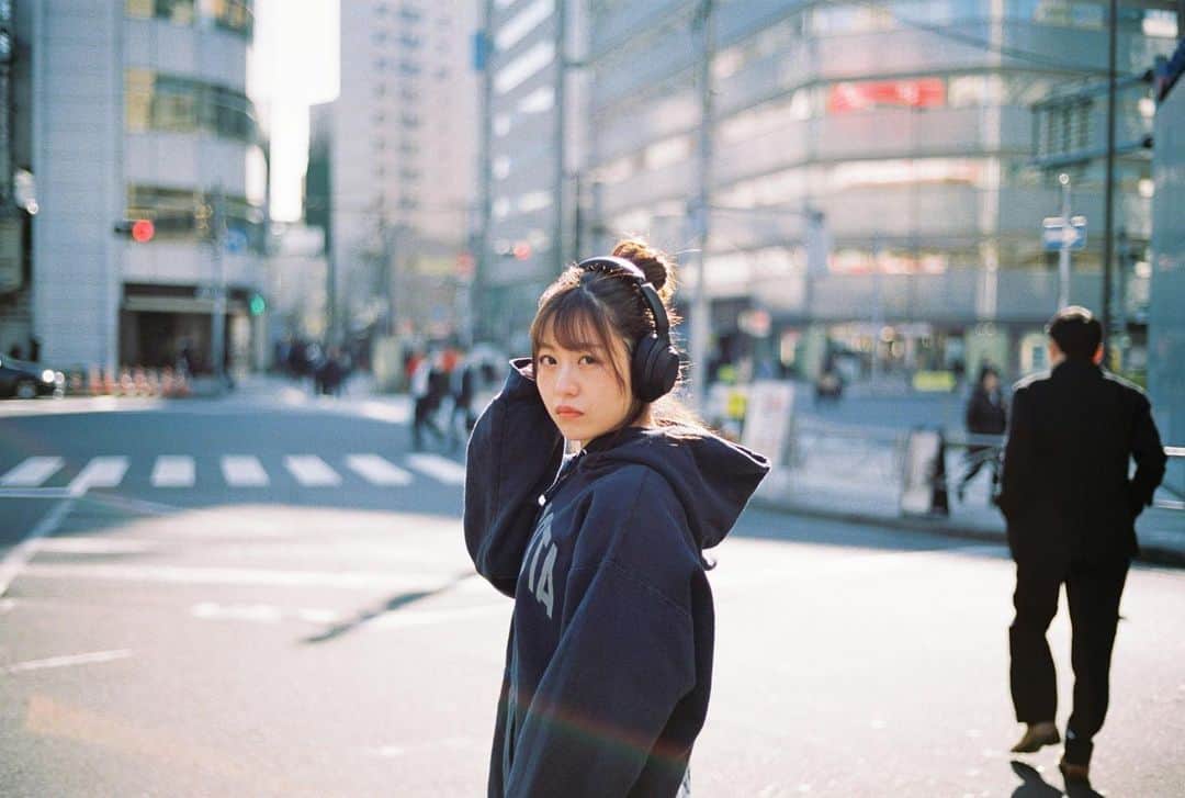 弘松菜摘のインスタグラム：「﻿ ﻿ ふつうが一番幸せな気持ち﻿ ﻿ ﻿ #フィルムカメラで残すきもち」