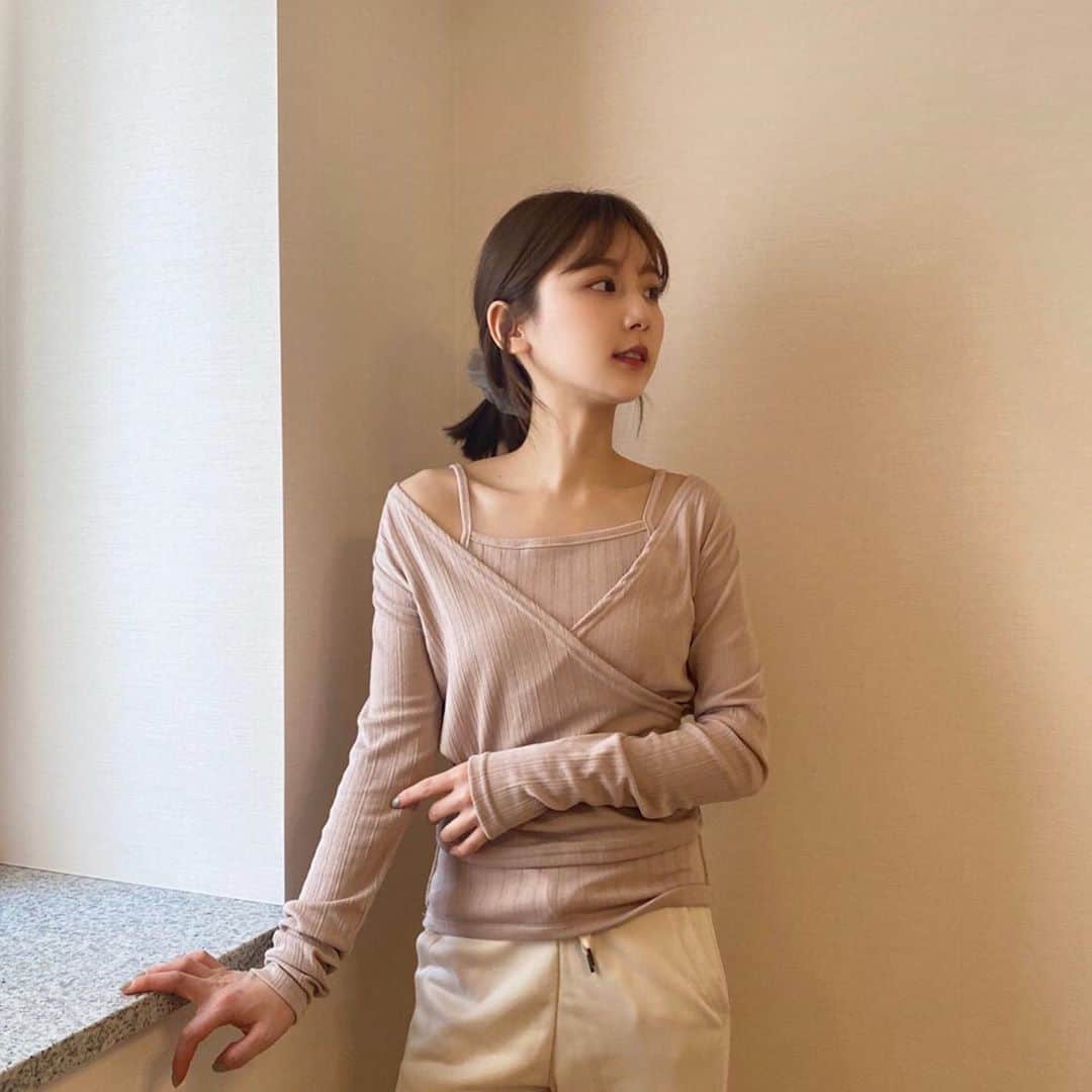 ひよんのインスタグラム：「🏘💓 ㅤㅤㅤㅤㅤㅤㅤㅤㅤㅤㅤㅤㅤ 今日からMCUシリーズを見ることにした🦸‍♂️✨ 新ジャンル開拓記念日😆👏ㅋㅋㅋ ㅤㅤㅤㅤㅤㅤㅤㅤㅤㅤㅤㅤㅤ #お家時間 #ひよん #marvel」