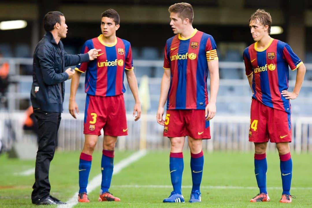 マルク・ムニエッサのインスタグラム：「Good memories🔝🔴🔵 @afontas3 @marcbartra」