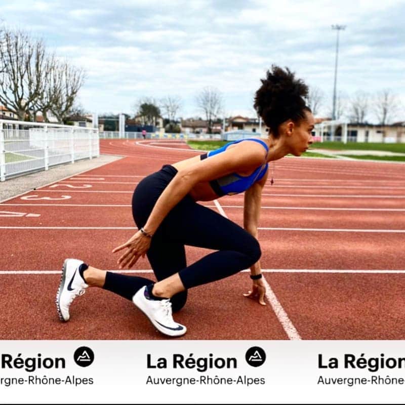 Elea Mariama DIARRAのインスタグラム：「Je vais profiter de cette période d'accalmie sportive pour remercier mes partenaires, en effet, ils font partie intégrante de mon aventure et sans leur soutien, je ne pourrai pas être aussi impliquée dans ma préparation. Pour commencer, merci donc à la @region_auvergnerhonealpes 🙏🏽」
