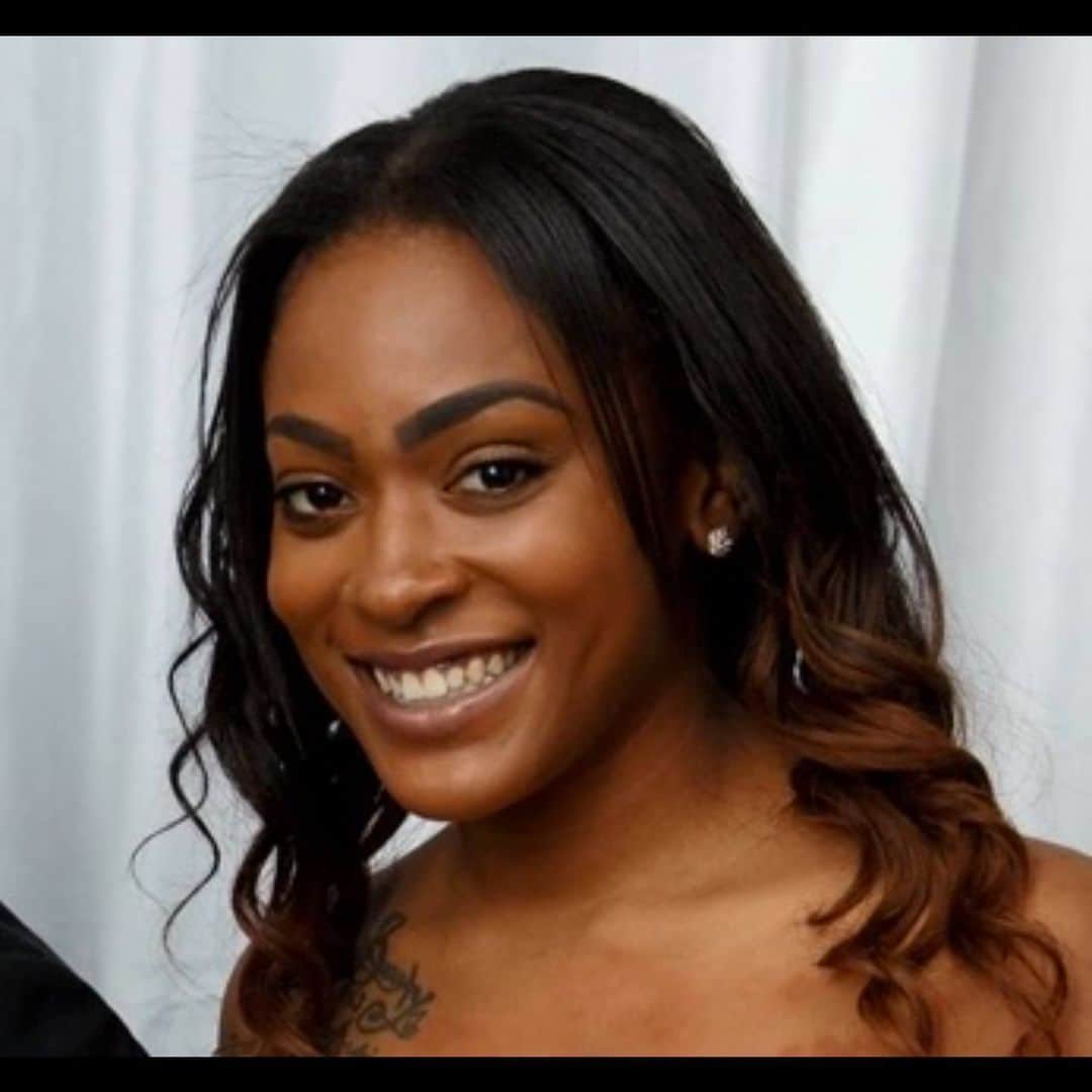 アイザイア・トーマスのインスタグラム：「3 years ago today I got the worse news I could ever imagine. We miss & love you so much Chyna!! There’s not a day that goes by I don’t think about you, I love you lil sis 🏁」