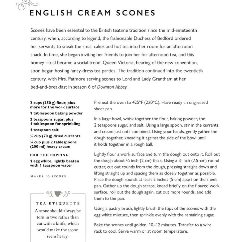ダウントン・アビーさんのインスタグラム写真 - (ダウントン・アビーInstagram)「Create tea time classics such as Cream Scones with the Official Downton Abbey Afternoon Tea Cookbook. Pre-order now: https://bit.ly/DATeaCookbook  #DowntonAbbey #DowntonAbbeyAfternoonTea」4月16日 1時14分 - downtonabbey_official