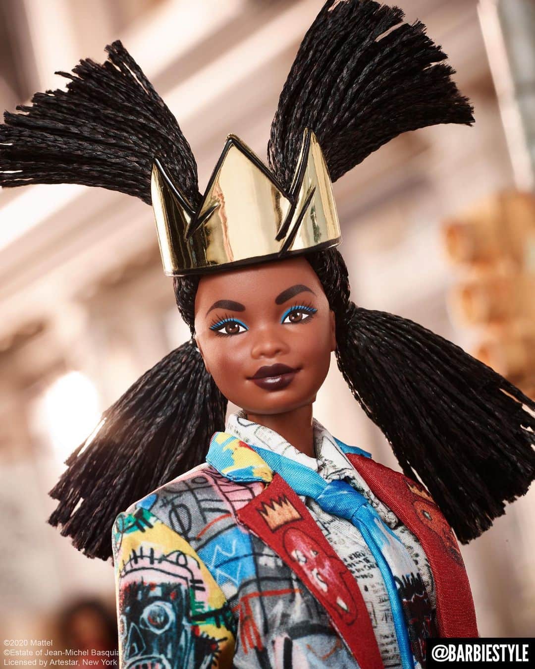バービーさんのインスタグラム写真 - (バービーInstagram)「Inspired by the artist’s life and work, the Jean-Michel Basquiat X Barbie Doll is here. Link in bio to shop! ❤️ #worldartday⁠ #barbie #barbiestyle⁠」4月16日 1時17分 - barbiestyle