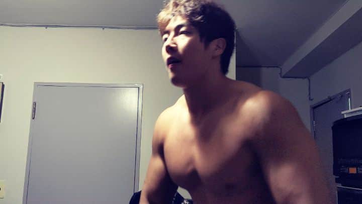 竹下幸之介のインスタグラム：「Lateral raise  #follow #followme #likeforlike #wrestling #workout #muscle #training #motivation #ファッション #boys #プロレス #家トレ」