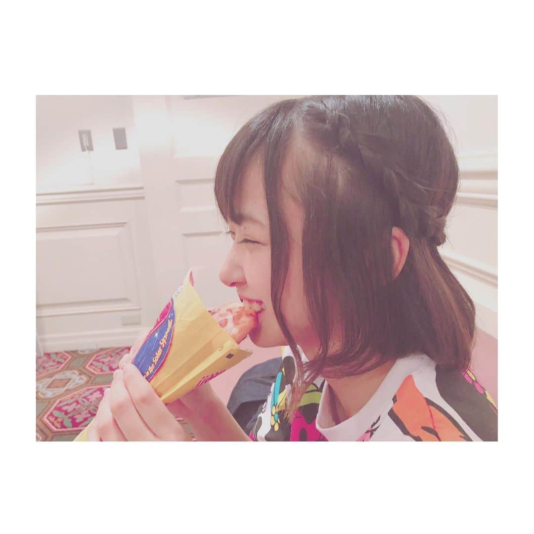 橋本陽菜さんのインスタグラム写真 - (橋本陽菜Instagram)「🐷 * お腹すいたよ〜😆😆 * #pyonstagram  #AKB48 #OUC48 #チーム8 #チームK #富山 #はるpyon #橋本陽菜 #橋本陽菜を広める」4月16日 12時26分 - 48pyonz_toyama