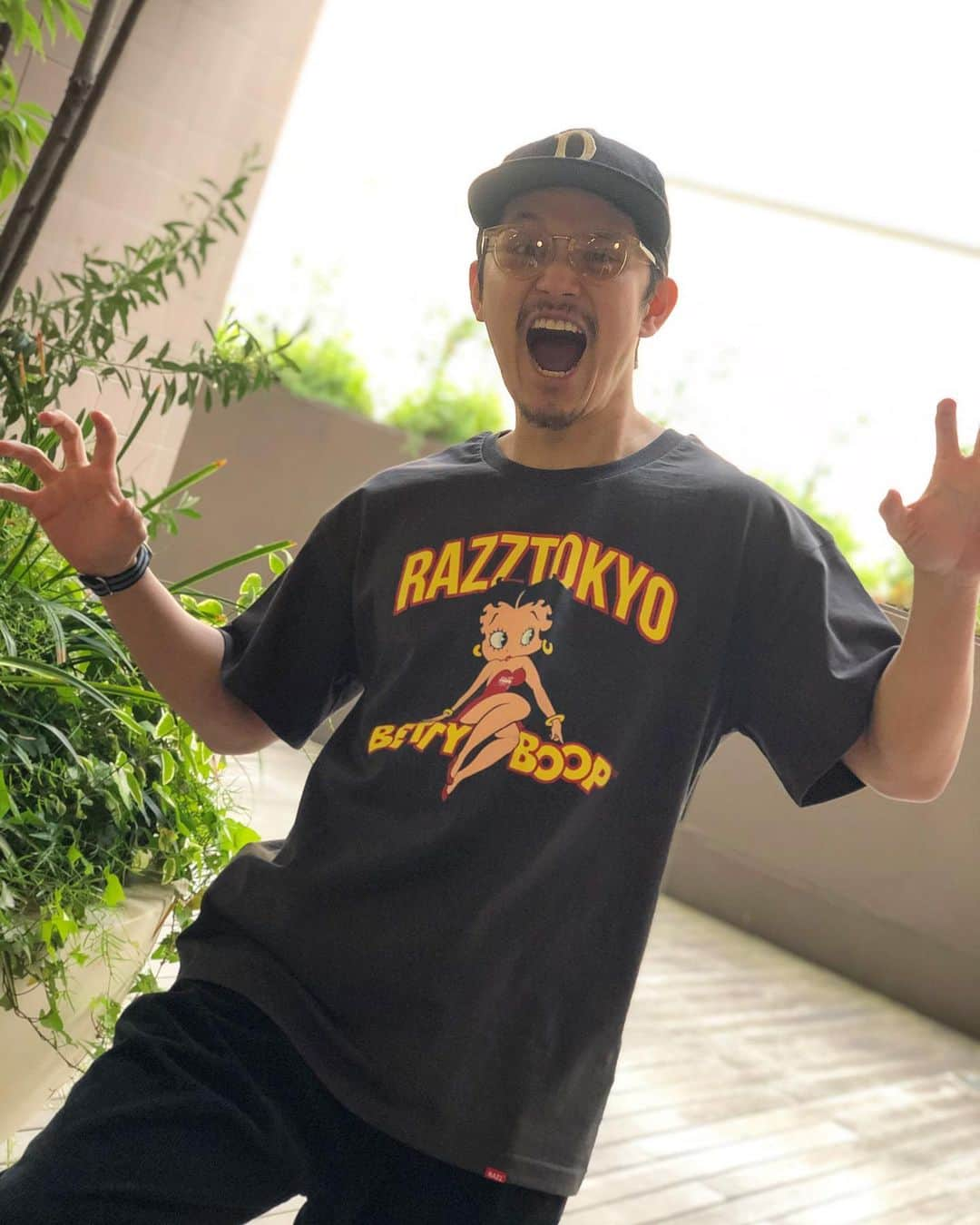 宮城大樹さんのインスタグラム写真 - (宮城大樹Instagram)「がおー🦖🦖🦖 @razztokyo 6周年おめでとう‼️」4月16日 12時52分 - dykinman