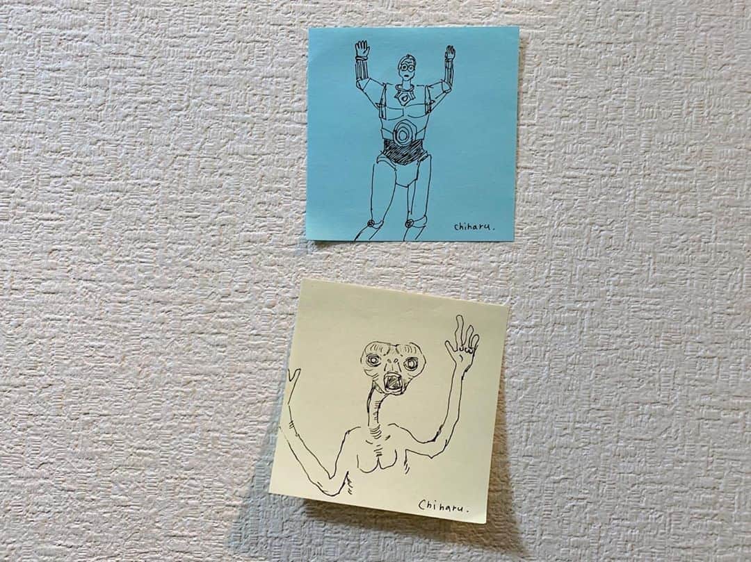生越千晴のインスタグラム：「🎨 3分お絵描き、最近たまにやるんだけど この２つ、自信作。。。」