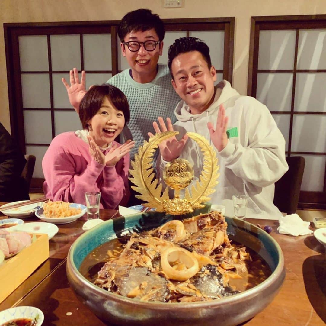 富士彦さんのインスタグラム写真 - (富士彦Instagram)「#静岡 の皆様 本日でーす！ #静岡第一テレビ #まるごと　毎週木曜日 16時50分〜 #宮川クラブ #宮川大輔　さん #久保ひとみ　さん #富士彦 宮川クラブ!!東静岡で対決 BMXのスゴ技少年が登場 サウナしきじに 宮川大輔さんが大興奮!! 人気の理由と格別サウナ飯  過去の放送が #Hulu #TVer みれまーす！」4月16日 16時38分 - kunugifujihiko