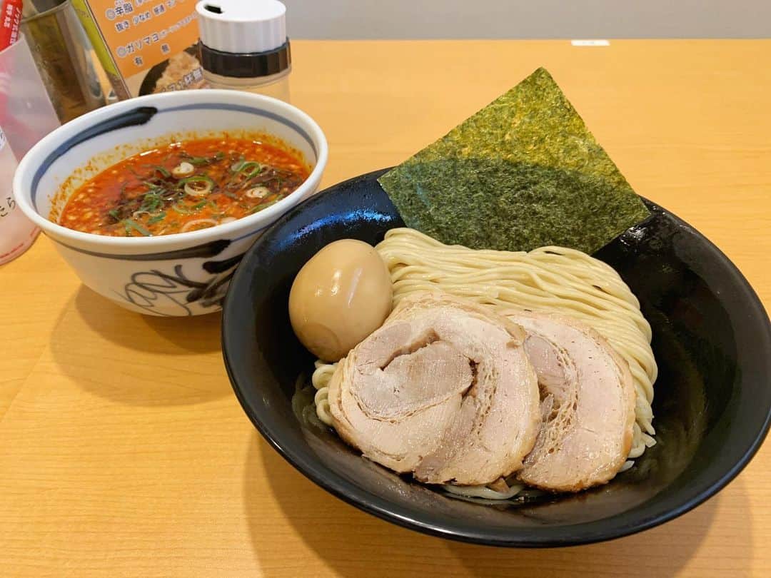 SUSURUのグルメインスタ