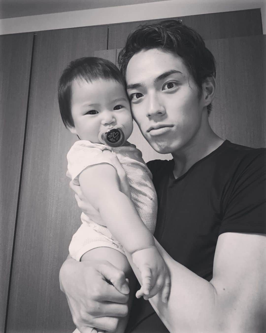 中谷太郎さんのインスタグラム写真 - (中谷太郎Instagram)「こんな時もあったね。 子供の成長は早い🤦‍♂️ #姪っ子」4月16日 19時35分 - taro_nakatani