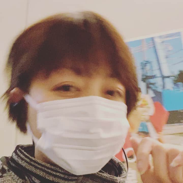 野本かりあのインスタグラム：「謎めいたサイン贈ります。 #野本かりあ」