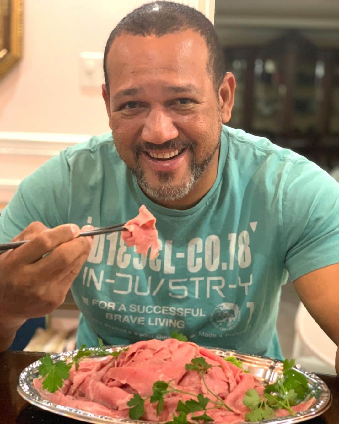 アレックス・ラミレスのグルメインスタ