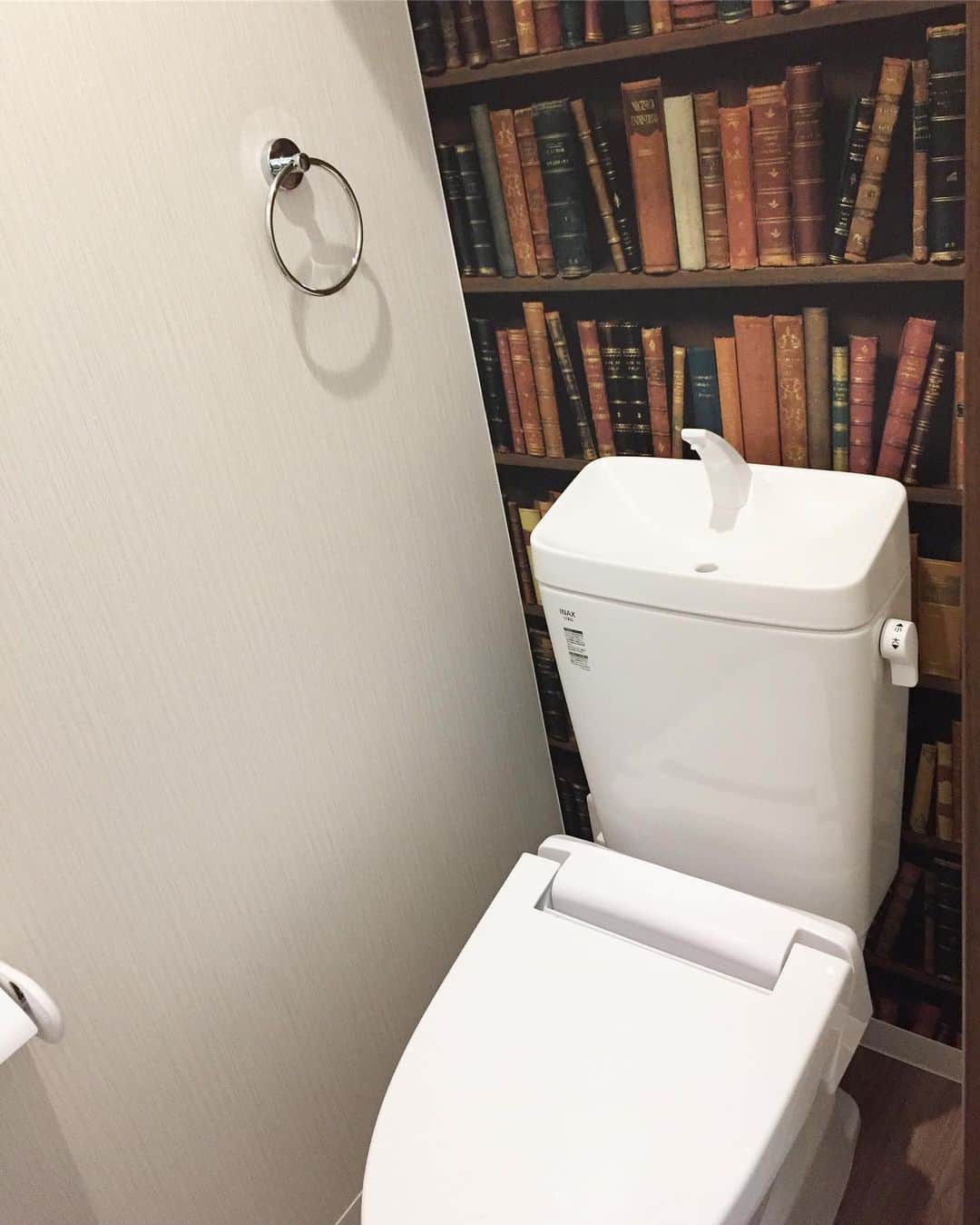 株式会社 元氣建設のインスタグラム：「#マイホーム #一戸建て#和室 #インテリア #ダイニング #キッチン #家づくり#モデルハウス #元氣建設 #元気建設 #リフォーム #リノベーション #ショールーム #住宅 #新築 #ダイニングリビング #自由設計 #注文住宅 #大阪 #myhome #interior #showhome #instahome #羽曳野市」