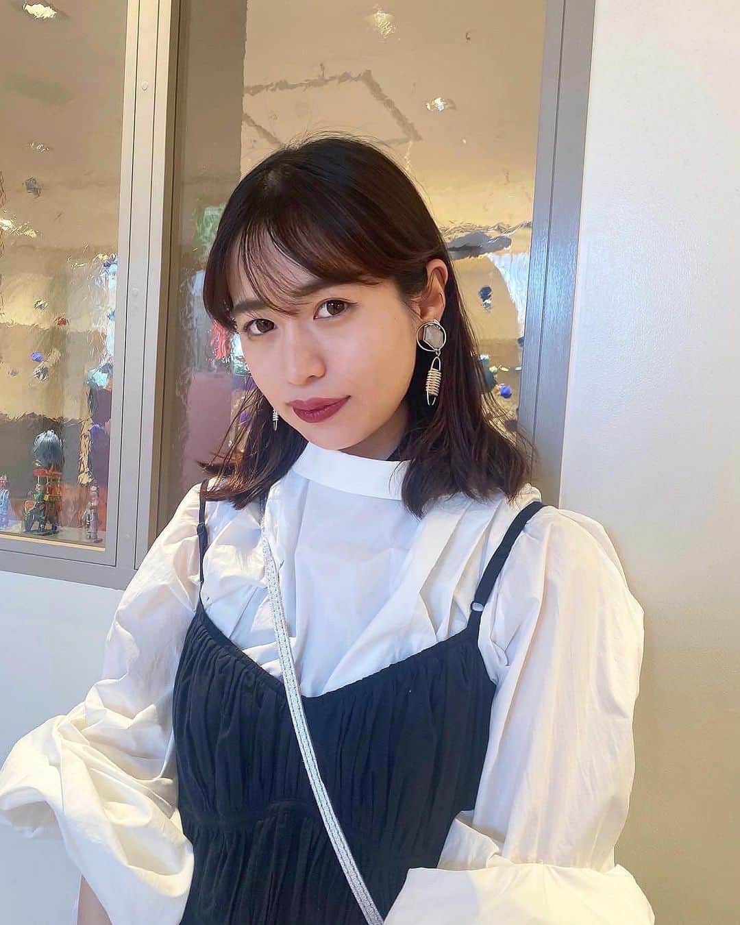 菅野梓のインスタグラム：「. お店は臨時休業中ですが、4月はスタイリング毎日載せているのでぜひ覗いてみてください💎 下旬辺りからブログも開始予定です🍀 . #kannofuku」