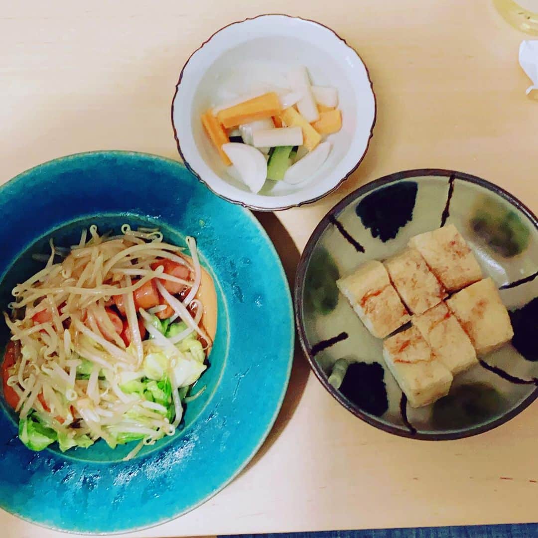 ただすけのインスタグラム：「今夜はおつまみ。 軽めのつもりが軽く無かった〜。」