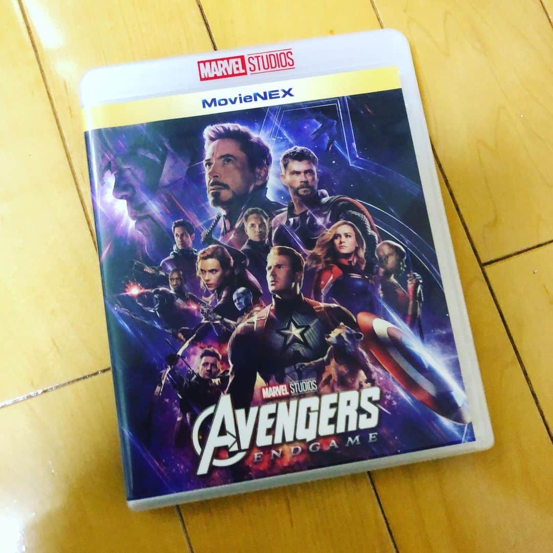 三上市朗のインスタグラム：「今夜はこれの吹き替え観ながら献杯です。 #アベンジャーズ  #アイアンマン #トニースターク」