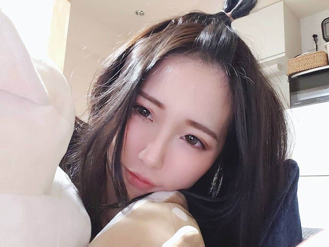 山内もえのインスタグラム：「. . 今日もお疲れ様ぁ( ⸝⸝•ᴗ•⸝⸝ ) . . https://free-model.jp . . #フリーモデル #山内もえ #撮影依頼受付中 #撮影 #サロンモデル #sexy #被写体 #model #モデル #写真 #smile #デカ目 #beauty #pretty #cute #eye #idol #偶像  #瞳 #natural #photo #可爱的 #portrait #portraitphotography #makeup #photography #写真好きな人と繋がりたい #グラビア」