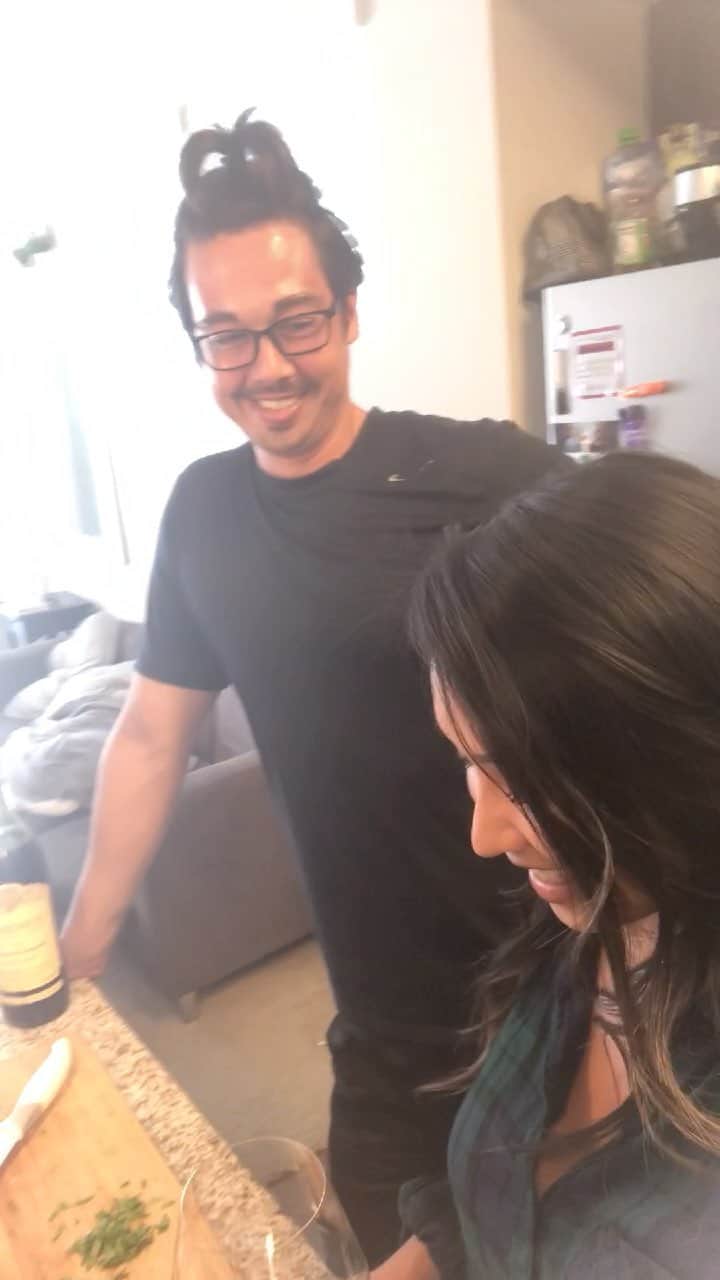 Jada Lalita Patipaksiriのインスタグラム：「Trying CAYMUS🍷 for the first time and quarantined hair 💇🏻‍♂️ #wine #cabernet #redwine #dinner #tasty #appetizer #snack #yum #foodvideo #foodpics #foodie #yummy #thaispice #food #cooking #spicyfood #asian #asianfood #garlic #recipe #cooking #grill #kitchen #cookbook #chef」