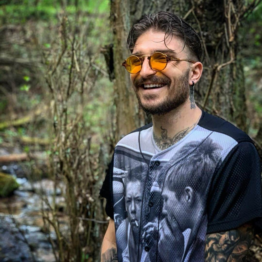 コスタス・スタフィリディスのインスタグラム：「#smile 😁」