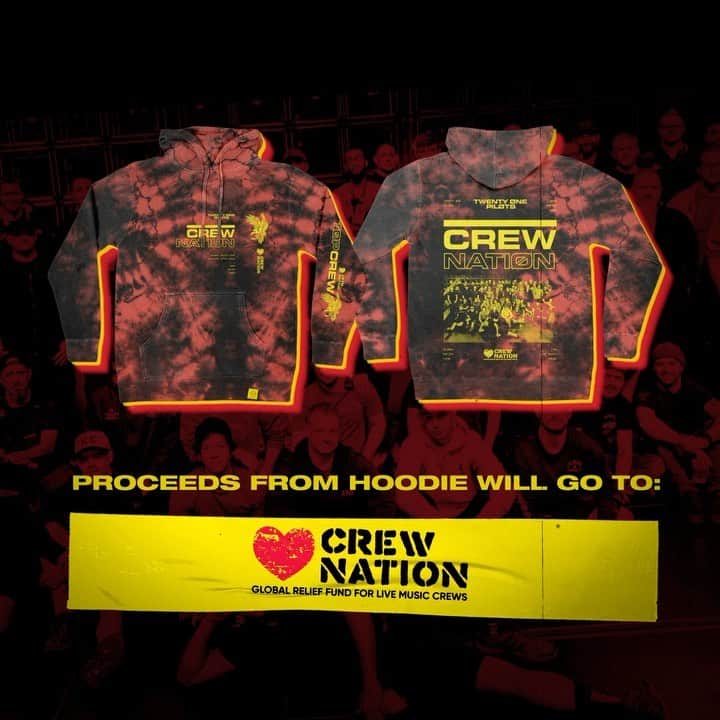 トゥエンティ・ワン・パイロッツのインスタグラム：「touring is on pause and we want to do what we can to support the road crew who make our shows possible. Profits from each purchase go towards crew nation in support of those who are out of work while the industry is at a standstill. [twentyonepilots.com/store]」