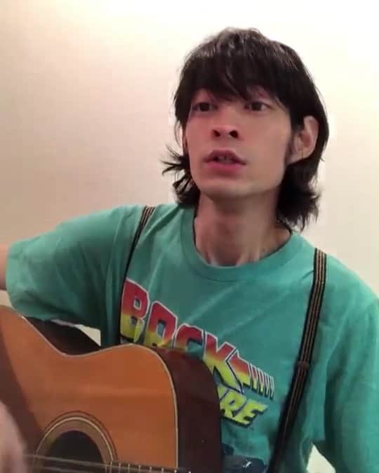 兒玉太智のインスタグラム：「紗羅マリーさん( @saramary12 )から、うたつなぎのバトン受け取りました！ 光栄です🙏 . . 悩んだ末、CAROLの「ファンキー・モンキー・ベイビー」を替え歌してみることにしました！(謎) . . 聴いてください、初披露「シャンプー・リンス・無え」。 . . 次は"超常現象"のYasuさんに繋ぎます！ @yasu_no_ji . . #うたつなぎ #キャロル #ファンキーモンキーベイビー  #シャンプーリンス無え #紗羅マリー #超常現象 #Yasu」