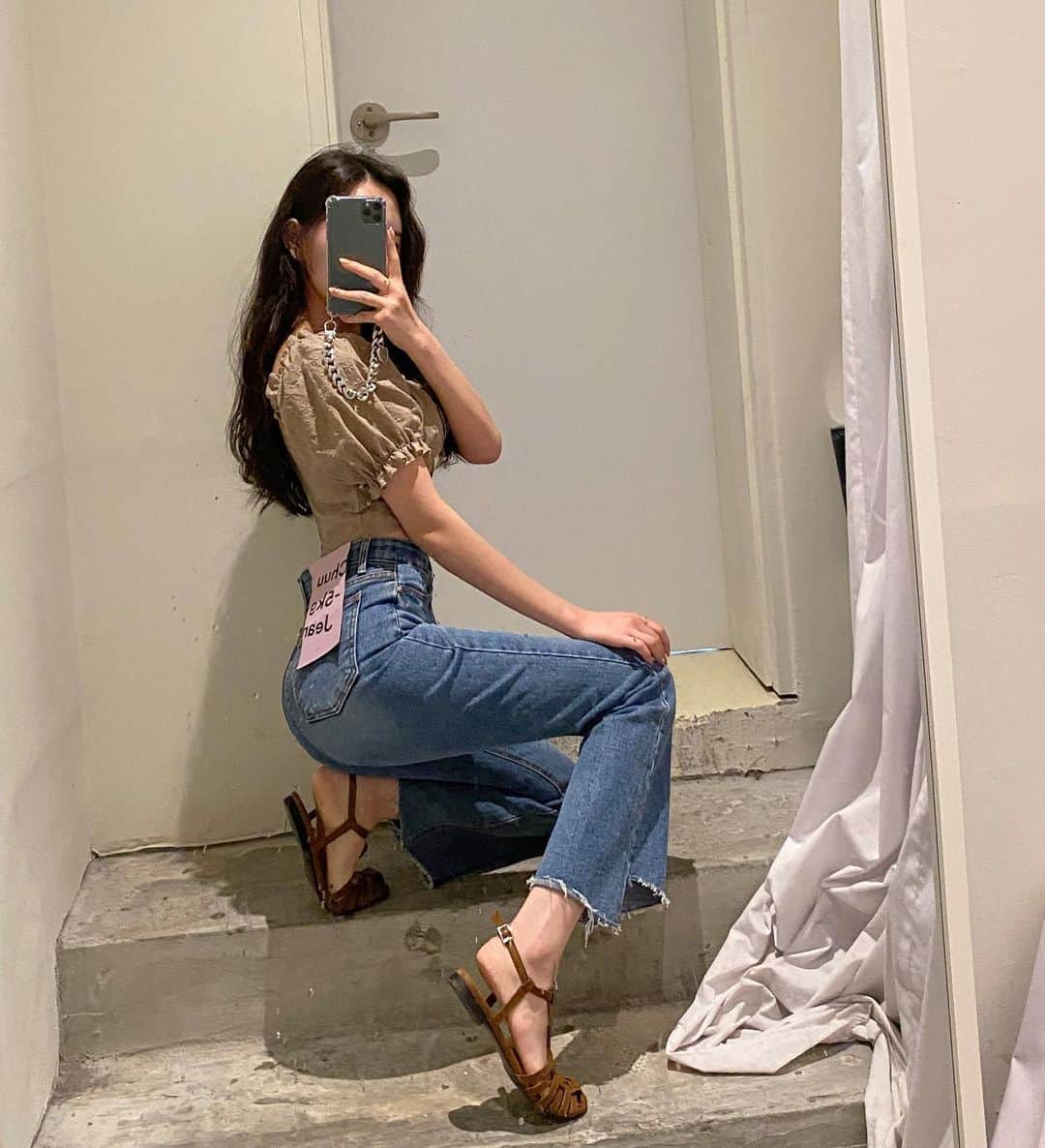 Chuuのインスタグラム：「@chuu_5kgjeans ❤️」