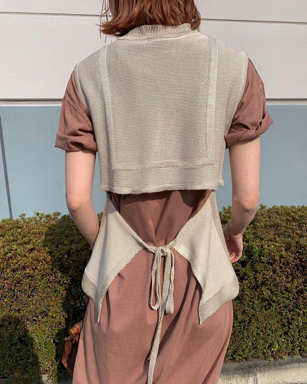 【ANN DE ARKさんのインスタグラム写真 - (【ANN DE ARKInstagram)「《 Ron Herman 》﻿ fade op (ワンピース)﻿ 17,600円（税込）﻿ ﻿ ﻿ 《TAN》﻿ GROSSY SAILOR TANK﻿ 31,900円（税込）(カラー：ベージュ)﻿ ﻿ ﻿ 《 A VACATION 》﻿ ＜LUNCH(ランチ)＞-CHOCOLATE-﻿ 52,800円（税込）﻿ ﻿ ﻿ 《 SUICOKE 》﻿ BITA-V -BEIGE-﻿ 28,700円(税込)﻿ ﻿ ﻿ ﻿ モデル身長：153cm﻿ ﻿ ﻿  ARKnetsでは4月12日(日)12:00から5月7日(木)19:00の期間中、店頭、オンラインストア共に全商品対象のポイント10倍キャンペーン＆対象商品が30％OFFのスプリングセールを開催しております！﻿ (※一部商品除外) ﻿ 外出を控えられる皆様に、ご自宅でARKnetsをお楽しみいただけますように、オフィシャルサイトARKnetsにて様々な新作商品をご用意し、コンテンツを更新しております。 ﻿ ﻿ この機会に、是非ご利用ください🌸﻿ ﻿ ﻿ ﻿ ※イベント詳細、注意事項等に関しましては、オフィシャルページよりご覧くださいませ。﻿ ﻿ 商品に関しましては、お気軽にコメントや店舗までお問い合わせください。﻿ ⬇︎⬇︎⬇︎﻿ @ann_de_ark ﻿ #fashion #栃木 #宇都宮 #ショップ  #arknets #anndeark #RonHerman #TAN  #AVACATION #SUICOKE #ロンハーマン #タン  #アヴァケーション #スイコック」4月17日 18時37分 - ann_de_ark