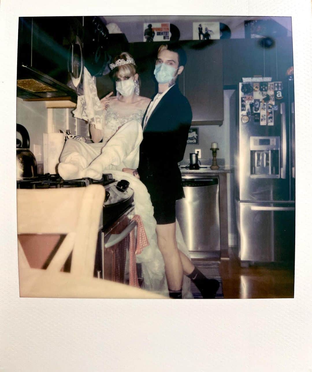 アンディー・ビアーザックさんのインスタグラム写真 - (アンディー・ビアーザックInstagram)「Happy 4 year wedding quaraniversary to my world @thejulietsimms ❤️ We figured given circumstances we should bring back out the wedding day gear...kinda😂 Here’s to 4 million more❤️ #thankyouselftimer  PS thank you all for all of the anniversary well wishes! We really appreciate it! 🆎🖤」4月17日 10時52分 - andyblack