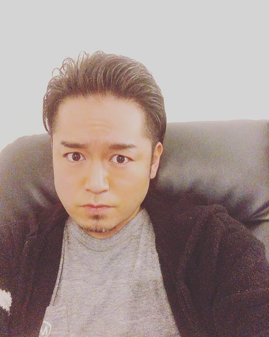 仁科克基さんのインスタグラム写真 - (仁科克基Instagram)「#Stayhome Stay  home 自宅で筋トレ 自宅で勉強 自宅でする事 なくなるぞー(苦笑) #仁科克基 #俳優 #釣り #海 #Vシネマ #日本舞踊 #岩井流 #藤間流 #舞踊家 #Actor #fishing #Ocean」4月17日 11時03分 - nishina.masaki