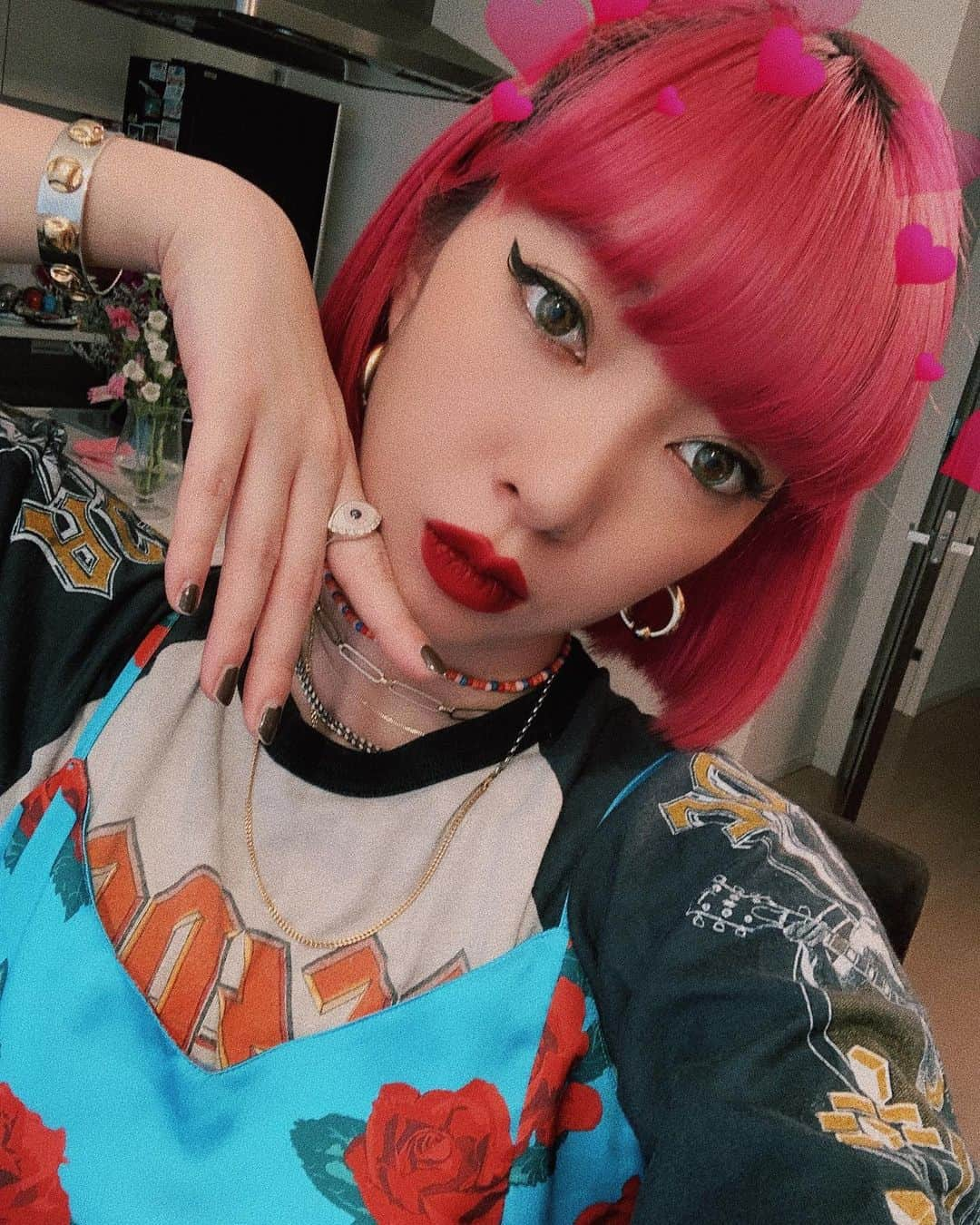 AMIさんのインスタグラム写真 - (AMIInstagram)「昨日の私達💃🎶👯‍♀️ #LOVEFASHION_LOVEYOURSELF #MY_FOAH」4月17日 11時25分 - amixxamiaya