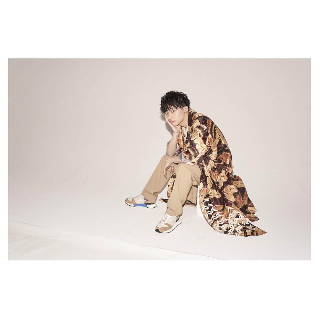 のインスタグラム：「Da-iCE new album "FACE" 2020,4,29 release. (👔 by @cmmn_swdn)」