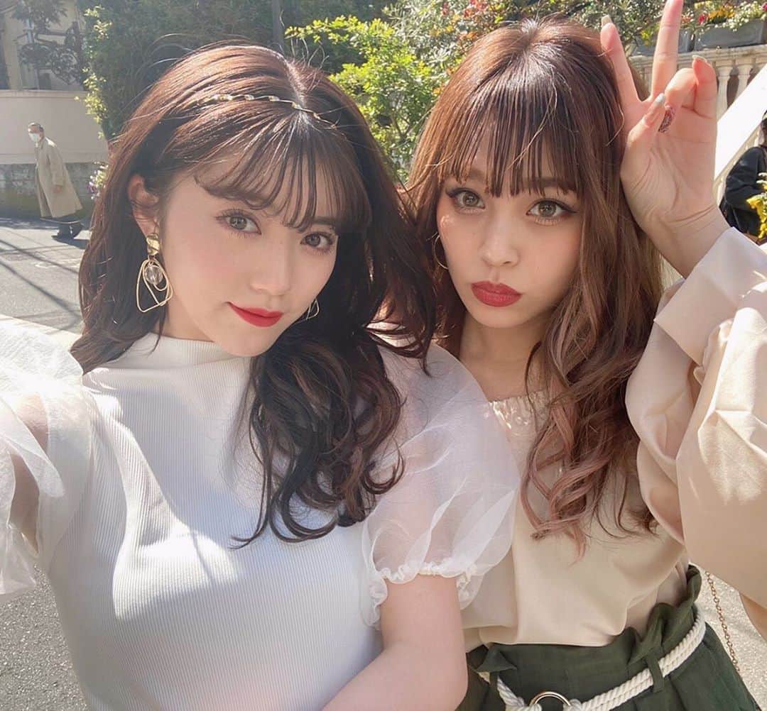 Popteenさんのインスタグラム写真 - (PopteenInstagram)「お姉さんコンビのえなぽよ💗💛 6月号では仲よしな2人がたくさんみられるから楽しみにしててね❣️ #popteen#ポップティーン#モデル#中野恵那#ちゃんえな#土屋怜菜#れいぽよ#春服#オフショット#4月30日発売」4月17日 13時28分 - popteen_official