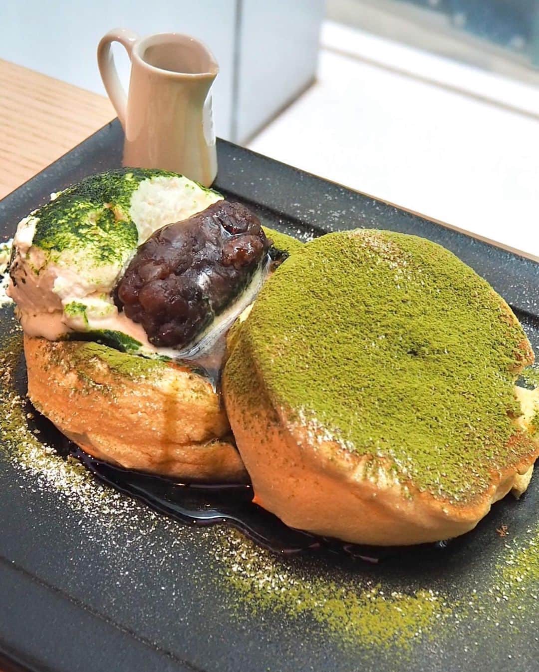Li Tian の雑貨屋さんのインスタグラム写真 - (Li Tian の雑貨屋Instagram)「Missing these ethereally cloud-like matcha souffle pancakes from @picnic.sg 😌🍵 a pity that these aren’t available for takeaway or delivery but I’m sure we can all enjoy this again after the CB ends • • • • • #sgeats #singapore #local #best #delicious #food #igsg #sgig #exploresingapore #eat #sgfoodies #gourmet #yummy #yum #sgfood #foodsg #burpple #beautifulcuisines #bonappetit #instagood  #抹茶 #desserts #sgdessert #cakes #sgcake #matcha #pancake #japanese #musttry #mediainvite」4月17日 13時21分 - dairyandcream