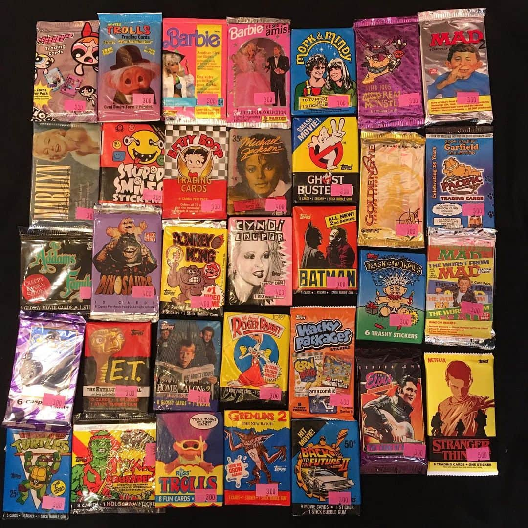 おもちゃやSPIRALさんのインスタグラム写真 - (おもちゃやSPIRALInstagram)「80's 90's Trading Cards🌈﻿ ﻿ 300〜500円です！﻿ ﻿ こちらも1000円以上で通販させて頂きます😋」4月17日 13時27分 - spiral_toy