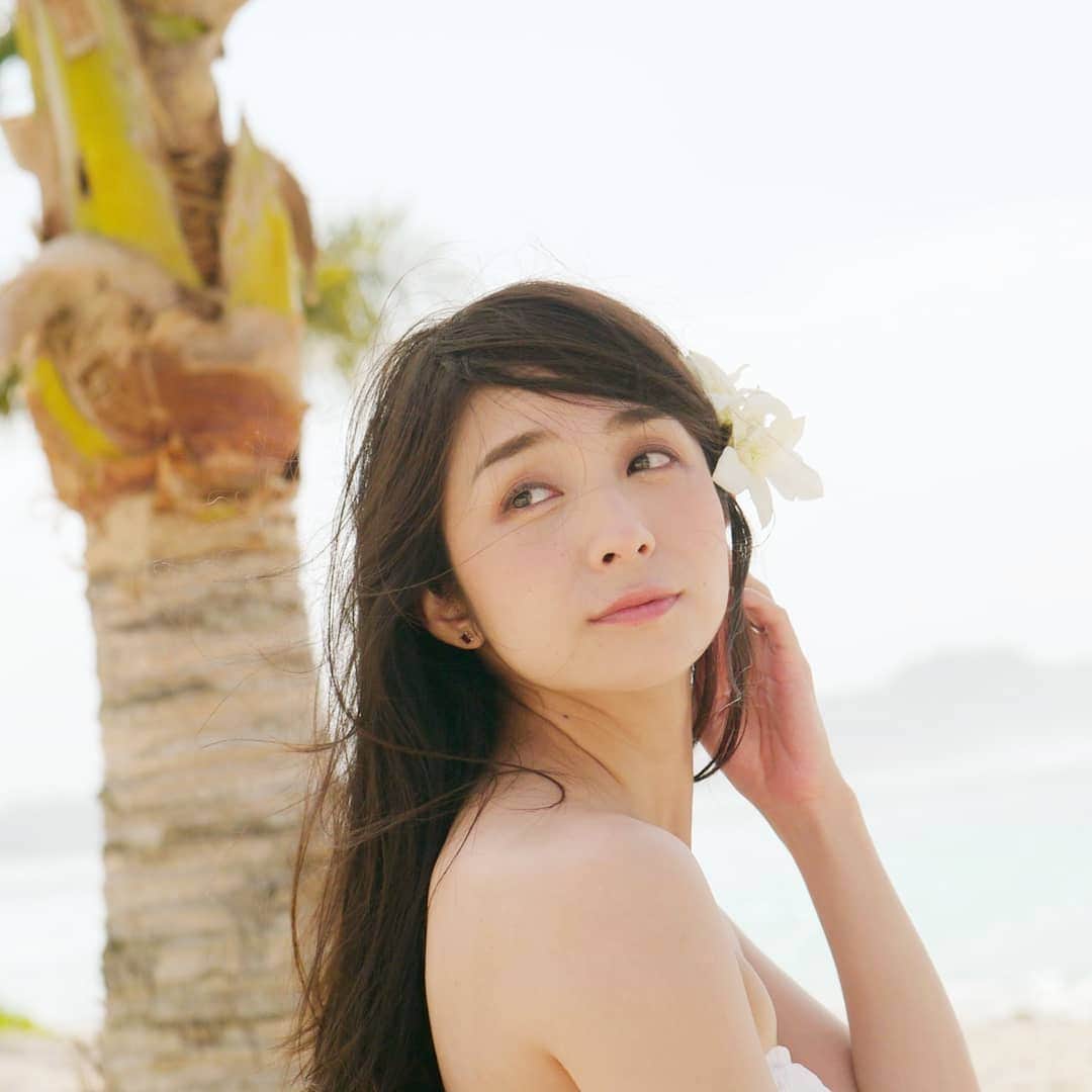 柚月美穂のインスタグラム：「#randompic . . 懐お。長お。 . . 🌺 . #Japanese #Actor #cameraman #camerawoman #picoftheday #instagood #fashion #happy #followme #follow #art #me #instadaily #style #photography #fun #instalike #igersInstagrammers #photo #tokyo #japan」